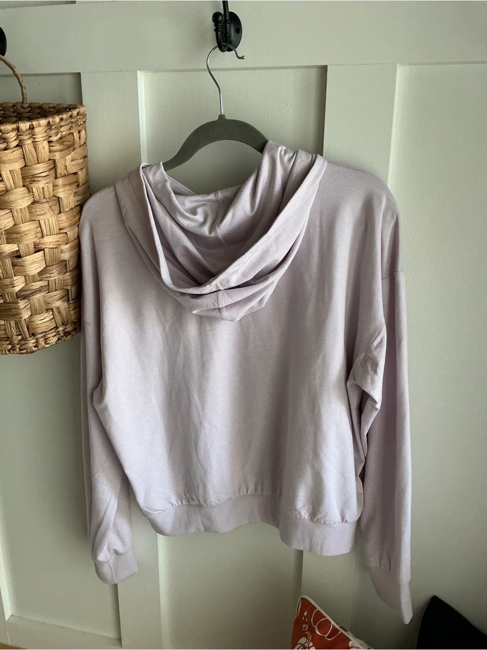 Vuori Lilac Pullover Hoodie - Picture 4 of 4